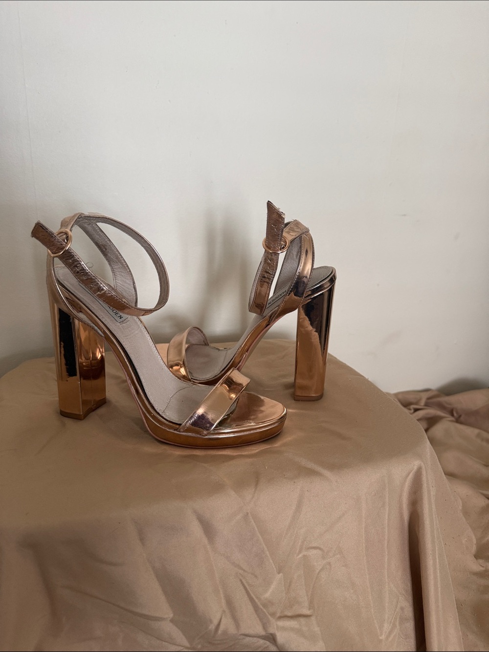 Steve Madden Rose Gold Metallic Platform Block Heel Sandals